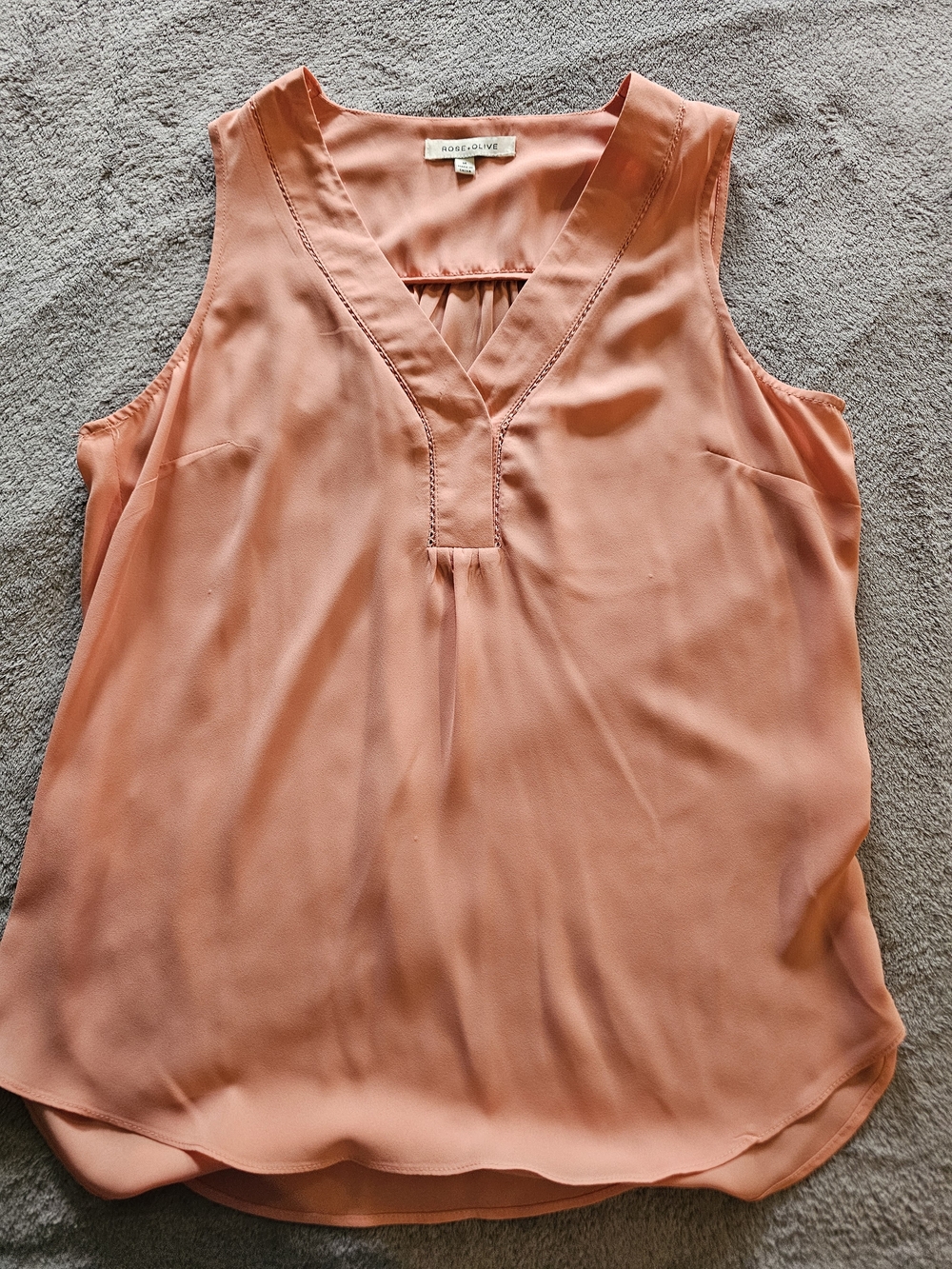 Rose & Olive Coral Sleeveless V-Neck Camisole